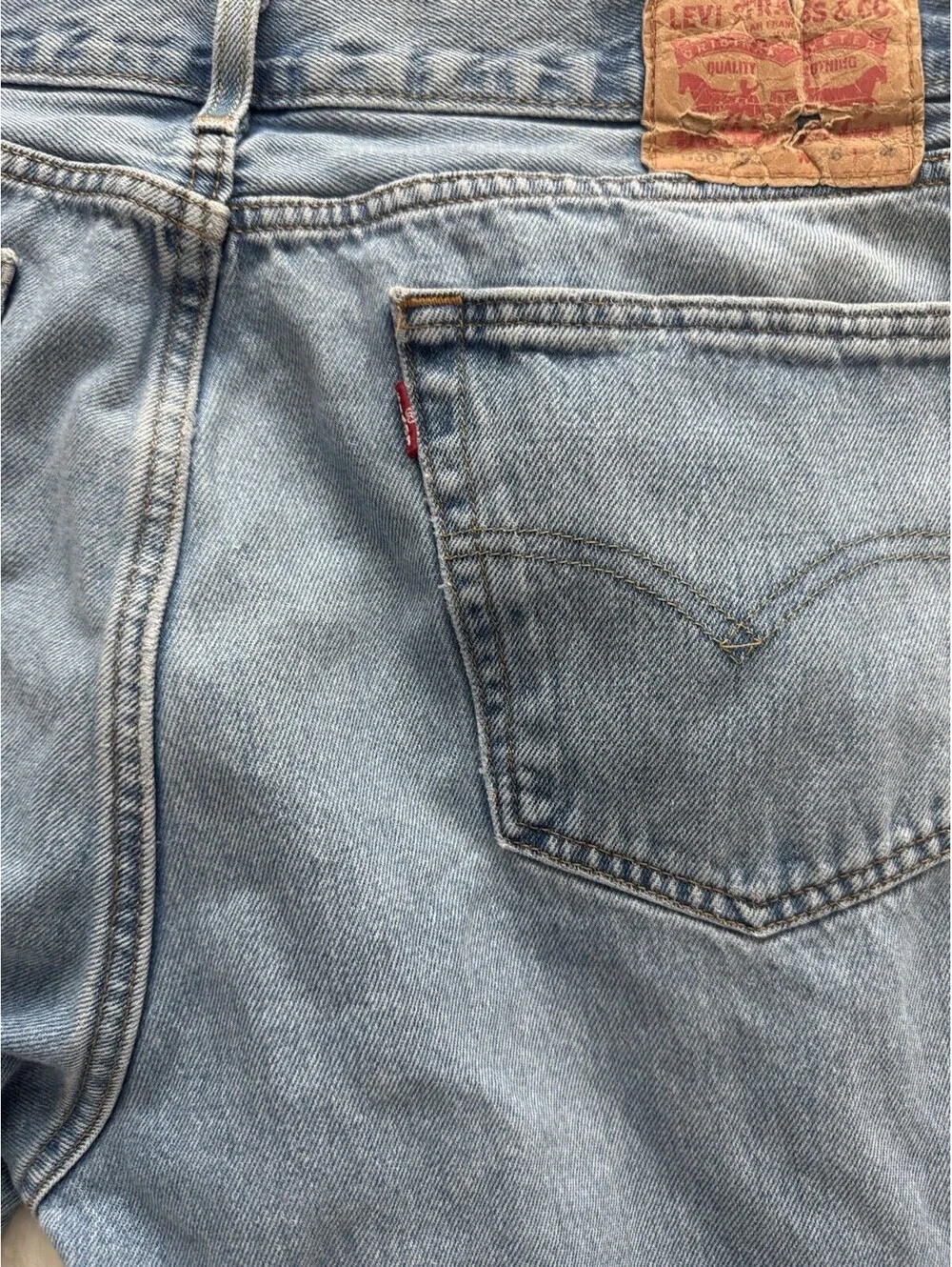 Levi’s 501 Men’s Jeans 36x34 Button Fly Original Fit Blue Denim Straight Leg